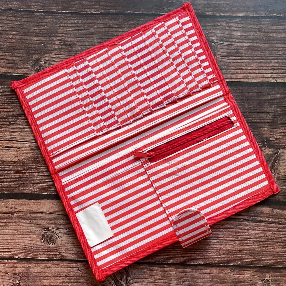 SANRIO | Hello Kitty striped wallet / document holder - Picture 4 of 8